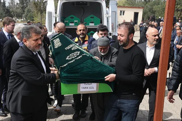 En Acı Veda! Türkiye Evlatlarını Ebediyete Uğurluyor